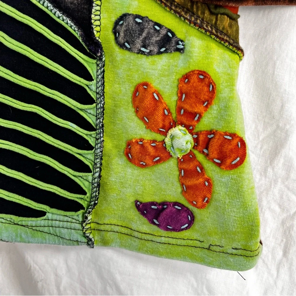 Rising International Hippie Boho Patchwork Shirt Women Medium Embroidered Flower - Picture 6 of 16